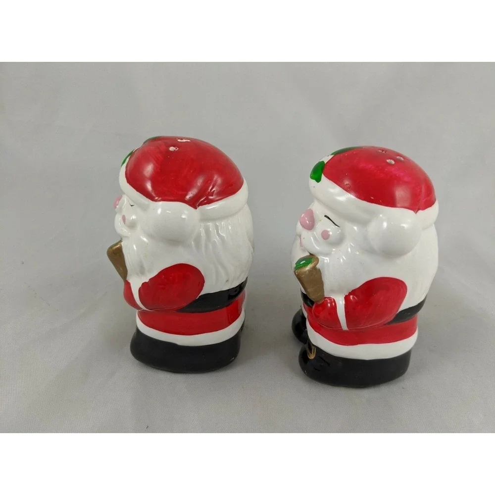 Santa‎ Claus Salt Pepper Shaker